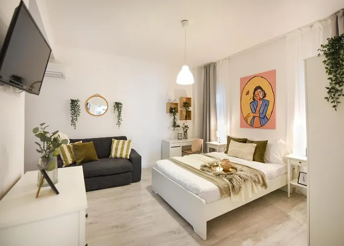 Apartament Central Treasure - Cozy 2 Bedroom In Historic Old Town Bukareszt