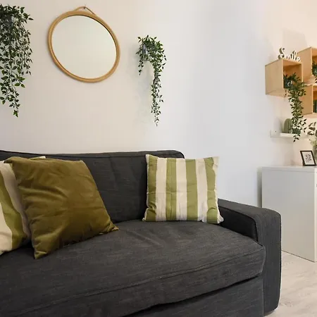 Central Treasure - Cozy 2 Bedroom In Historic Old Town Appartement *